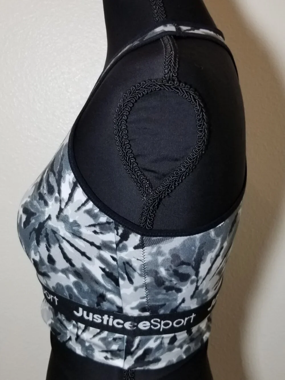 Justice Sports Bra Girls Size 34 Racerback Lot of 2 Pink & Gray Tie Dye Athletic